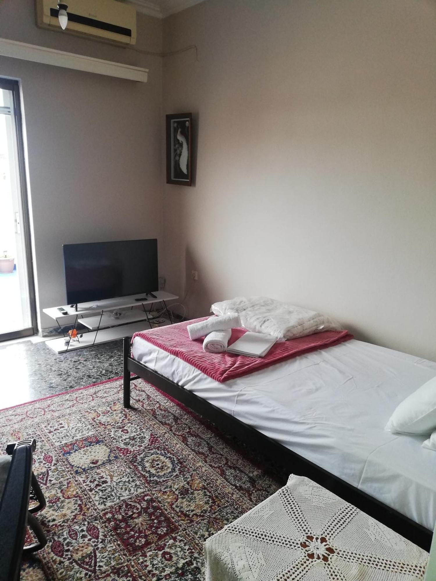 Sunday'S Apartment Превеза Экстерьер фото